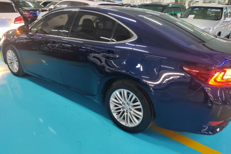 Used Lexus ES 2015 200 Elite Edition
