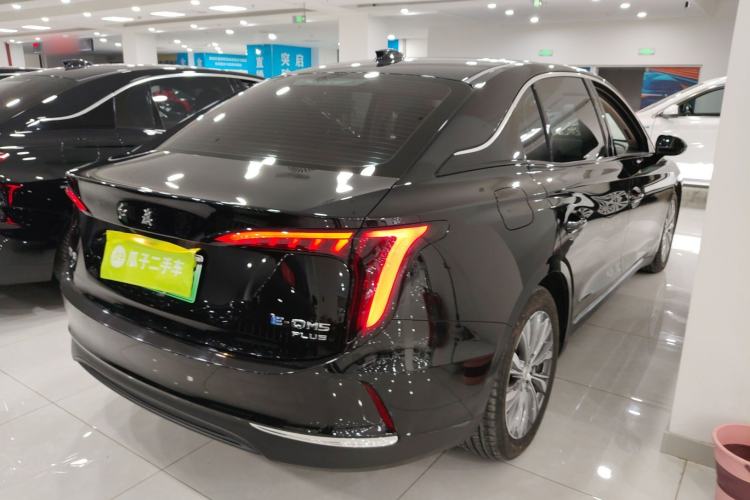 Used Hongqi E-QM5 2023 620km PLUS
