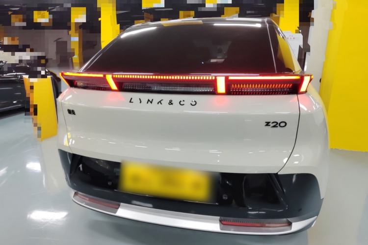 Used Lynk & Co Z20 2025 530 km Range Rear-Wheel Drive Pro
