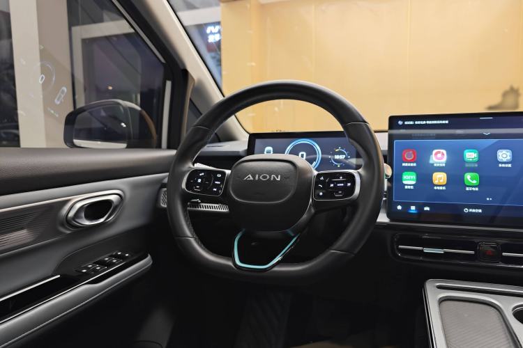 Used AION Y 2022 Plus 70 Tech Edition
