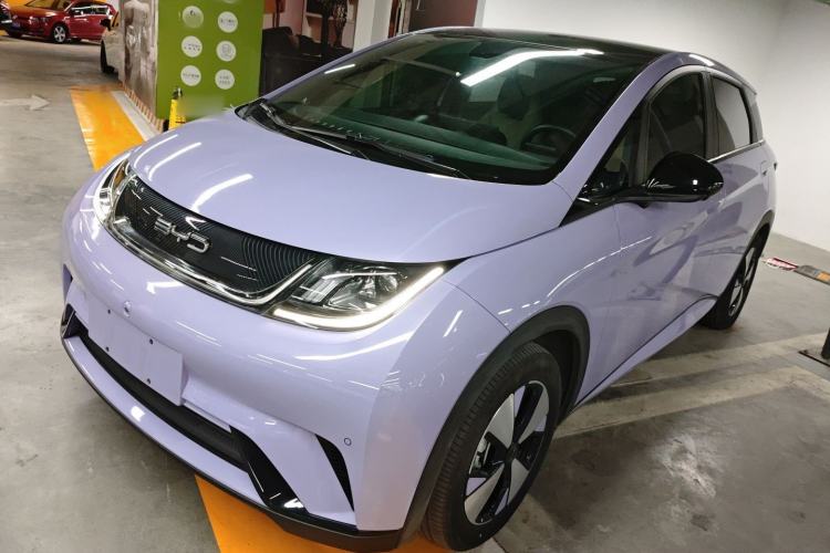 Used BYD Dolphin 2023 420 km Fashion Edition
