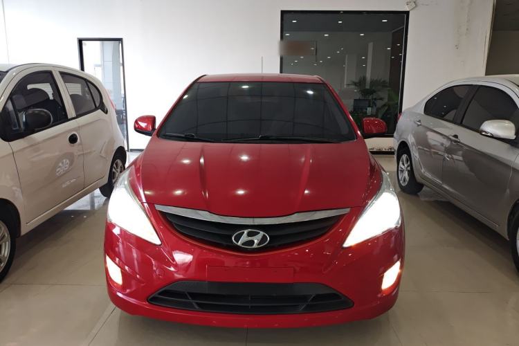 Used Hyundai Verna 2010 Sedan 1.4L Manual Comfort GS