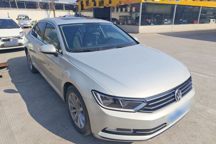 Used Volkswagen Magotan 2017 330TSI DSG Leading Model