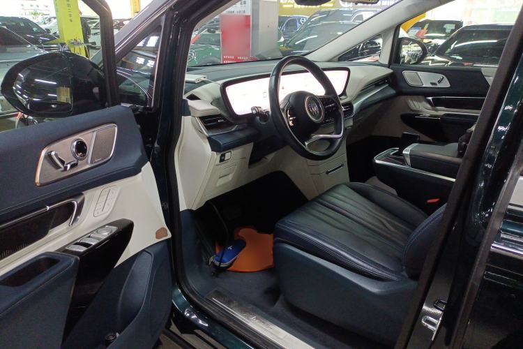 Used Buick Century 2023 2.0T Four-Seat Private Edition
