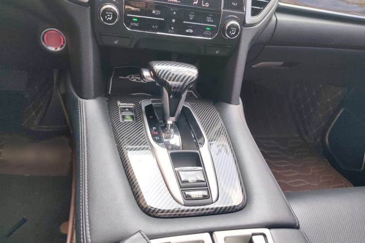 Used Honda UR-V 2017 240TURBO Two-Wheel Drive Luxury Edition China V
