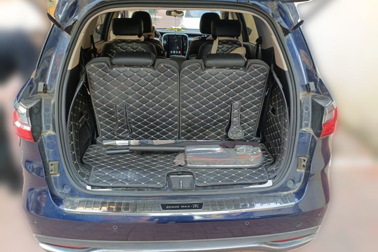 Used BYD Song MAX 2018 1.5T Automatic Smart Connect Luxury 6-Seater
