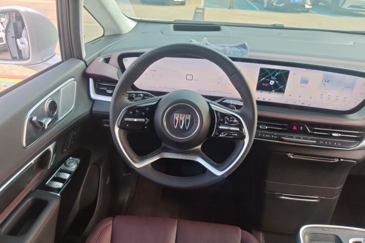 Used Buick Century 2025 2.0T Six-Seater YinShi Edition
