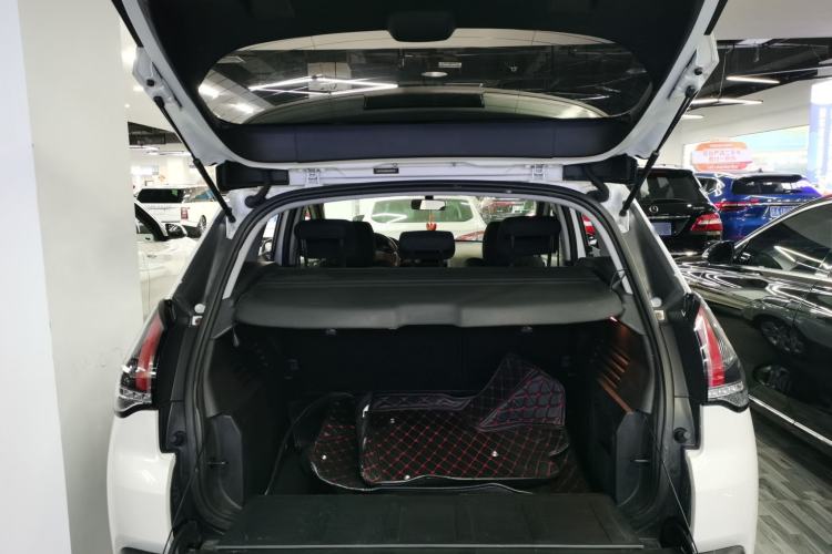 Used Peugeot 3008 2016 2.0L Automatic Classic Edition