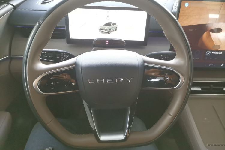 Used Chery Tiggo 8 PLUS 2025 290TGDI DCT Prestige 5-Seater