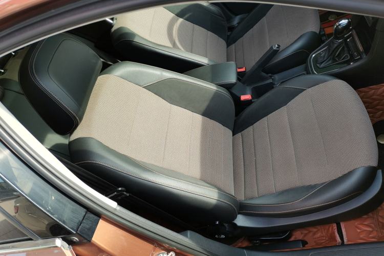 Used Volkswagen C-TREK 2017 1.6L Automatic Comfort Model
