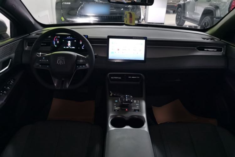 Used BYD Qin PLUS 2025 DM-i Smart Drive 55KM Leading Model