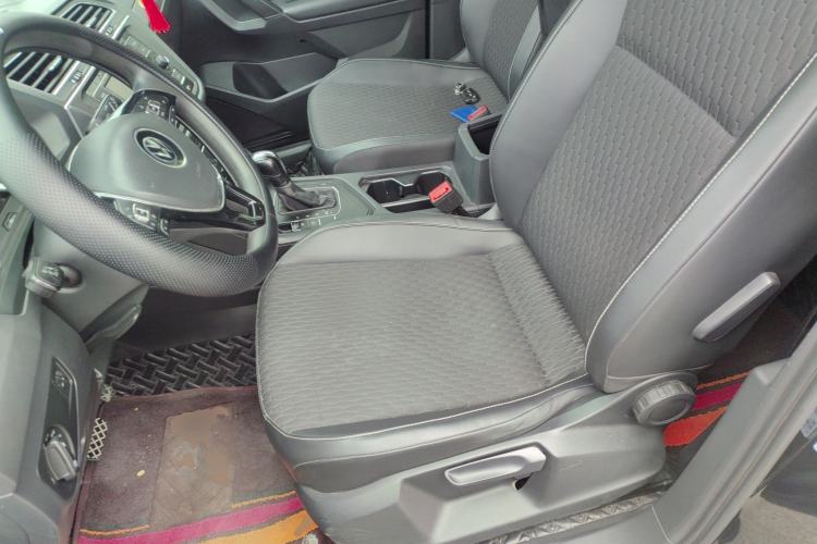 Used Volkswagen Tiguan L 2021 280TSI Automatic Two-Wheel Drive Smart Edition
