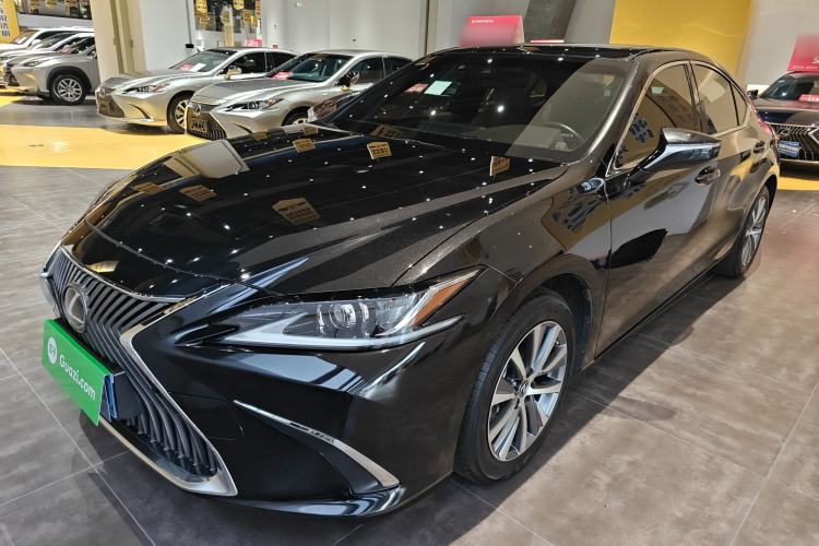 Used Lexus ES 2020 200 Excellence Edition