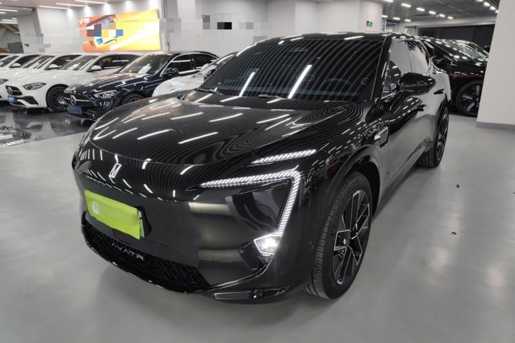 Used  11 2025 Ultra Extended-Range Edition
