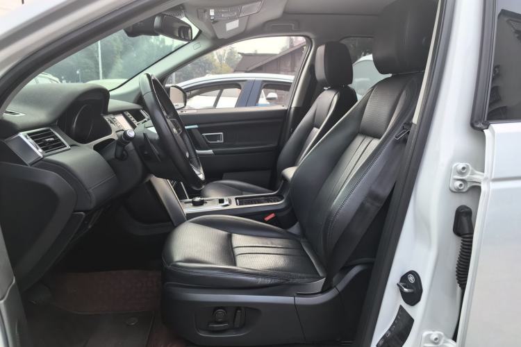 Used Land Rover Discovery Sport 2018 240 PS SE Version