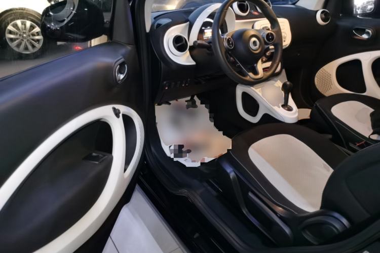 Used  fortwo 2015 1.0L 52 kW Hardtop Passion Edition