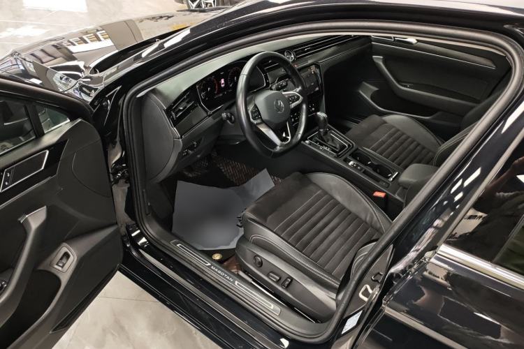 Used Volkswagen Magotan 2020 330TSI DSG Luxury Edition
