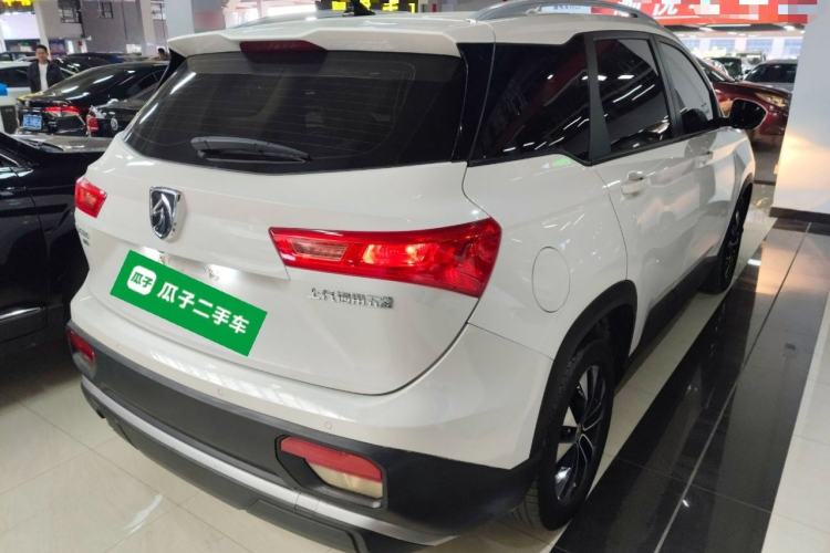 Used Baojun 530 2021 Global Car Anniversary Edition 1.5T CVT Luxury Model 7 Seats
