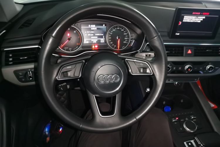 Used Audi A4L 2017 Plus 40 TFSI Ambition Model