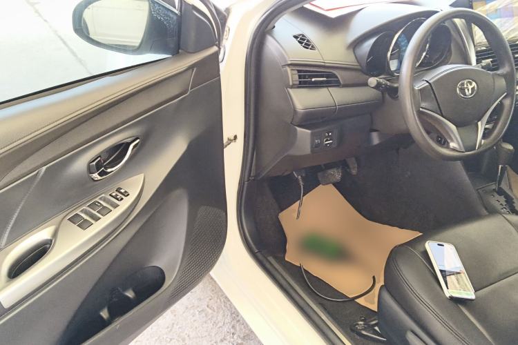 TDK.VehicleDetails.img