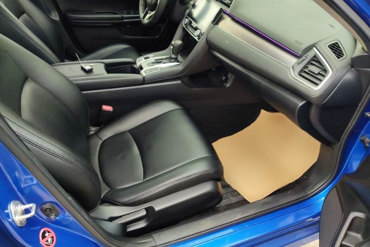 Used Honda Civic 2016 220TURBO CVT Luxury Edition
