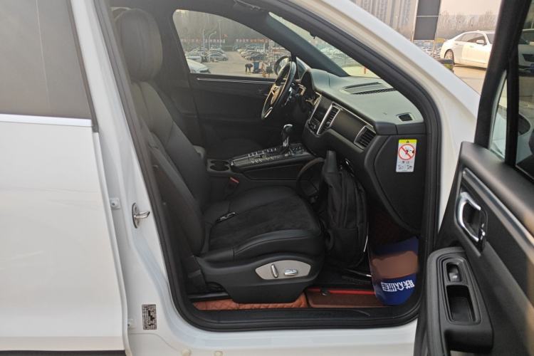 Used Porsche Macan 2017 Macan 2.0T