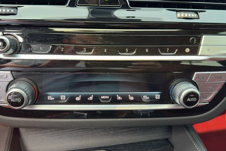 Used BMW 5 Series 2023 530Li Luxury Edition M Sport Package
