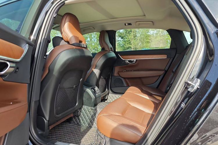 Used Volvo S90 2019 T5 Zhiyi Edition
