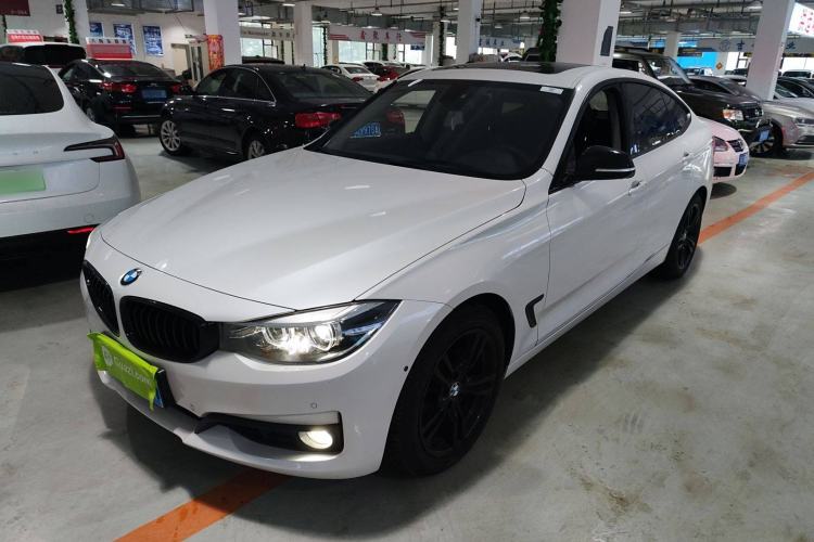 Used BMW 3 Series GT 2018 320i Sport Edition
