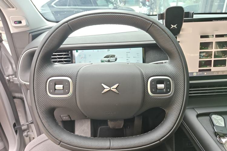 Used XPeng G6 2023 580 Long-Range Pro
