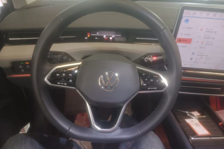 Used Volkswagen ID.7 VIZZION 2024 AIR model
