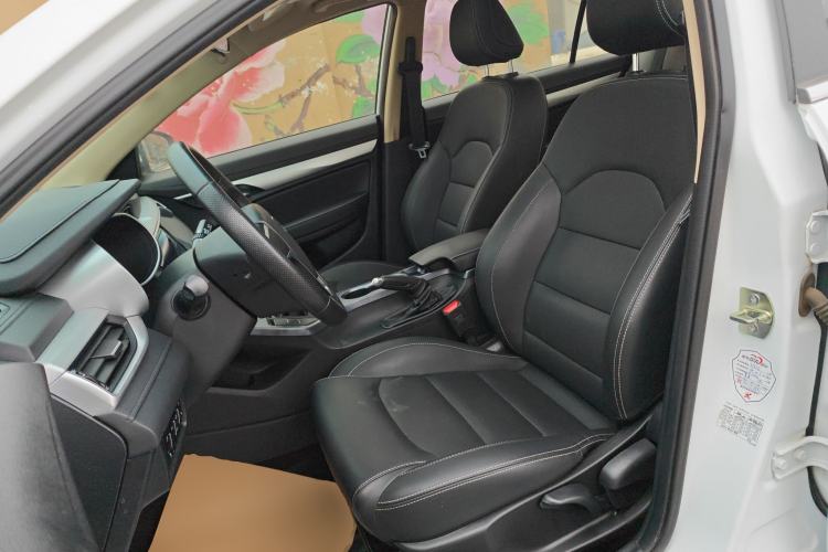 Used Geely Auto Emgrand 2018 1.5L Manual Upward Connect Edition
