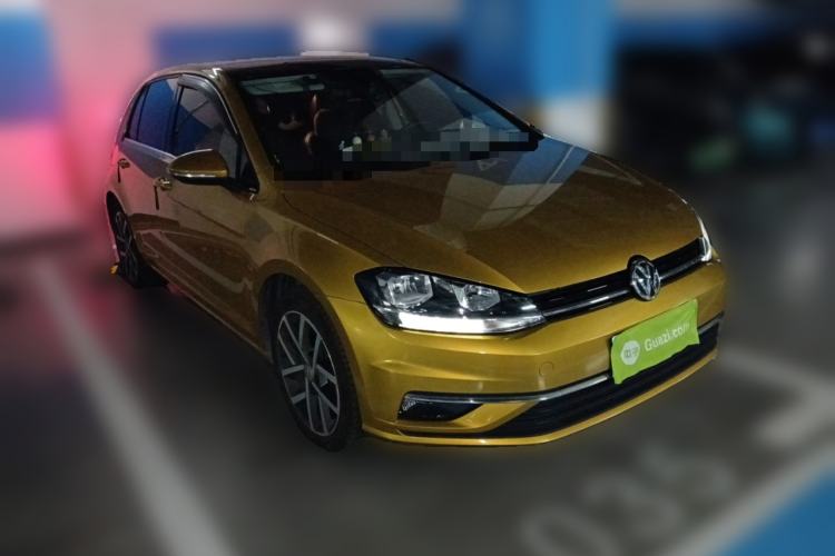 Used Volkswagen Golf 2018 230TSI Automatic Luxury Version
