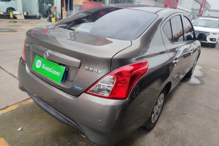 Used Nissan Sunny 2014 1.5XE Manual Comfort Edition
