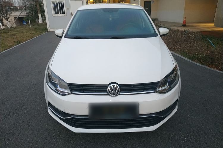 Used Volkswagen Polo 2014 1.6L Automatic Comfort Edition
