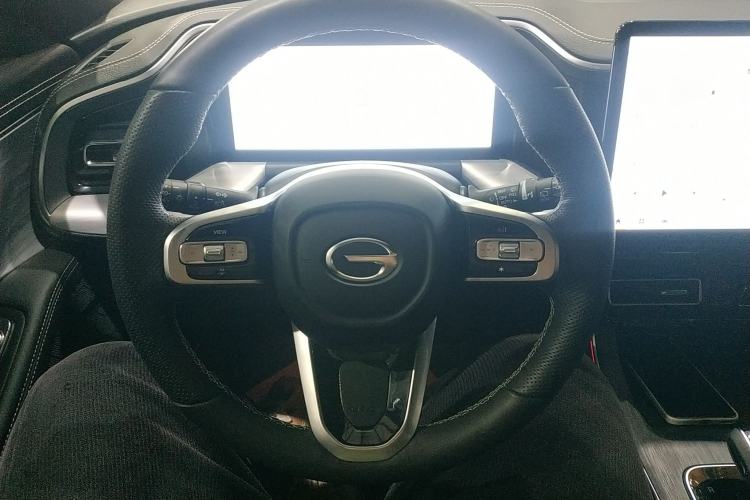 Used GAC Trumpchi GS8 2025 Linghang Series 2.0 TGDI Four-Wheel-Drive Luxury Edition 5 Seats
