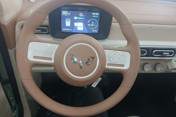 Used Wuling Hongguang MINIEV 2024 3rd Generation 215km Youth Edition