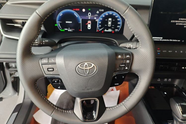 Used Toyota Camry 2024 Dual-Motor 2.0 HXS Sport Plus Edition