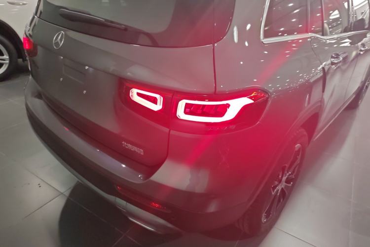 Used Mercedes-Benz GLB 2022 Updated GLB 200 Fashion Edition
