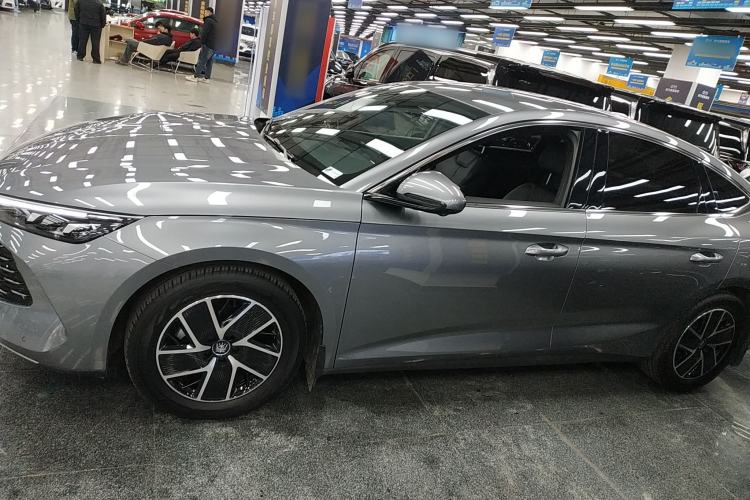 Used BYD Qin L 2024 DM-i 80KM Beyond Model