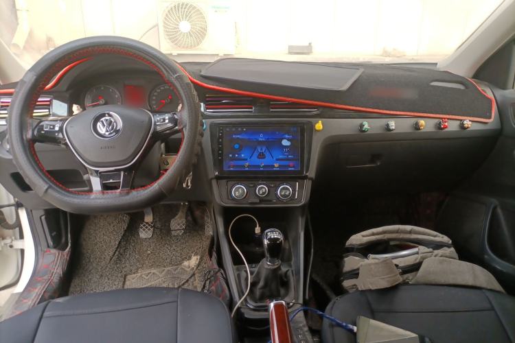 Used Volkswagen Santana 2019 1.5L Manual Fashion Edition China VI Standard
