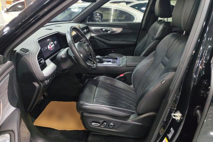 Used GAC Trumpchi GS8 2024 Linghang Series 2.0 TGDI Four-Wheel Drive Luxury Smart Connectivity Version