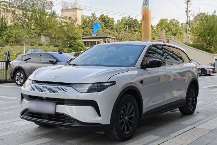 Used Leapmotor C11 2024 Range-Extended 300 Smart Enjoyment Edition
