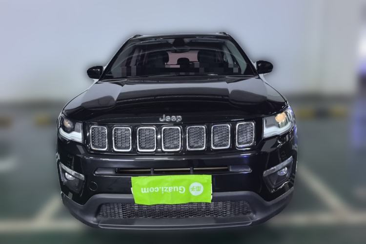 Used  Compass 2017 200T Automatic Family Edition