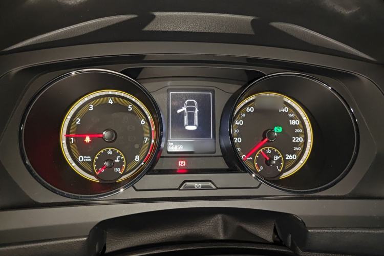 Used Volkswagen Tiguan L 2021 330TSI Automatic Two-Wheel Drive Comfort Edition
