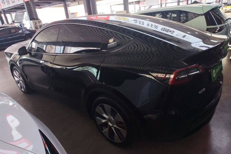 Used Tesla Model Y 2022 Rear-Wheel-Drive Version
