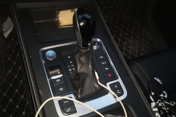 Used BYD Tang 2018 2.0T Automatic SmartConnect Prestige 7-Seater China V Standard
