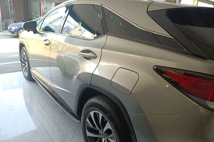 Used Lexus RX 2020 Revised Version 300 Two-Wheel Drive Comfort Edition
