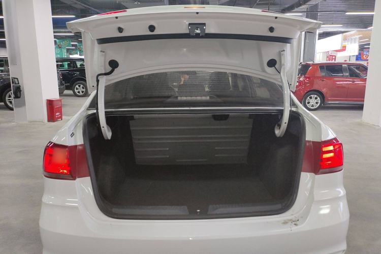 Used Volkswagen Santana 2021 1.5L Automatic Fashion Edition
