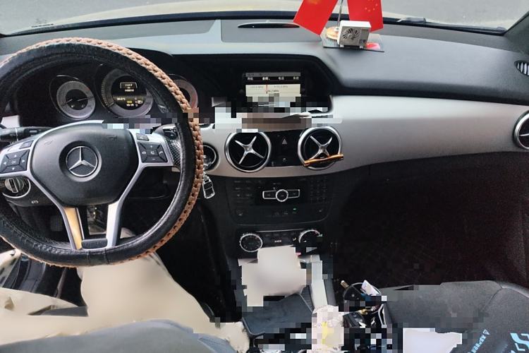 Used Mercedes-Benz GLK-Class 2015 GLK 260 4MATIC Fashion Edition Ultimate Version
